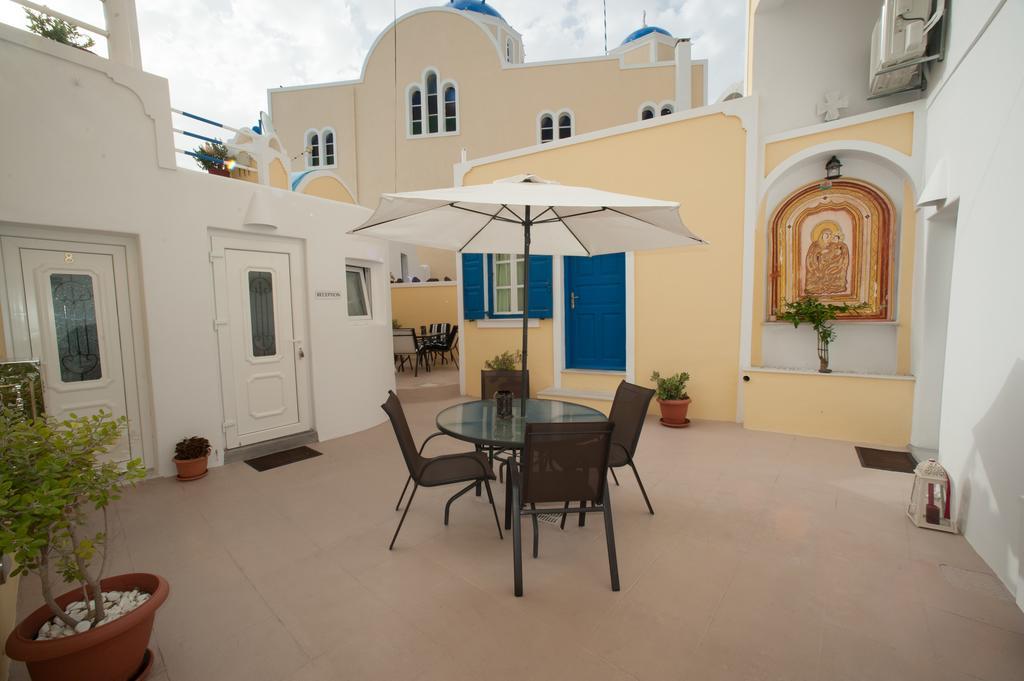 Lefteris Traditional Pensiune Fira (Santorini)