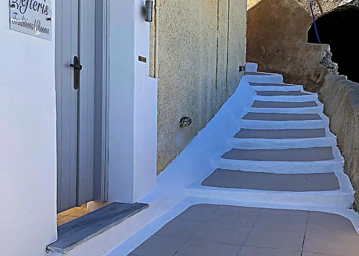 Lefteris Traditional Rooms